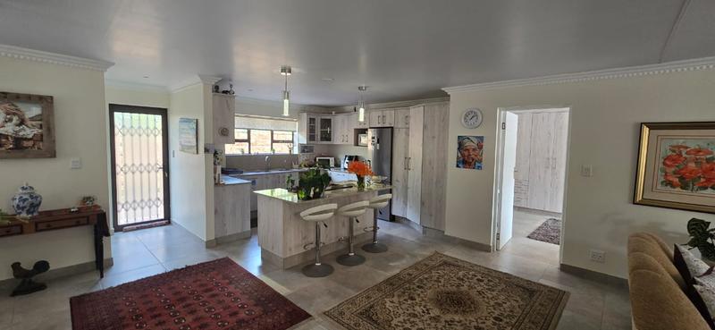 2 Bedroom Property for Sale in Hersham Western Cape